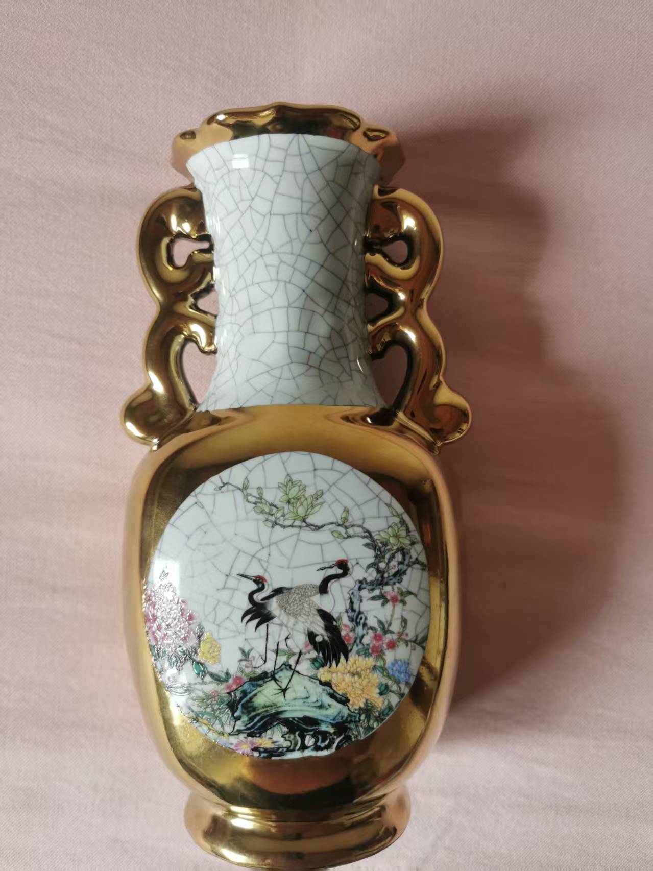 开窗鎏金瓶华茂艺术品交易平台华茂艺术全球交易平台