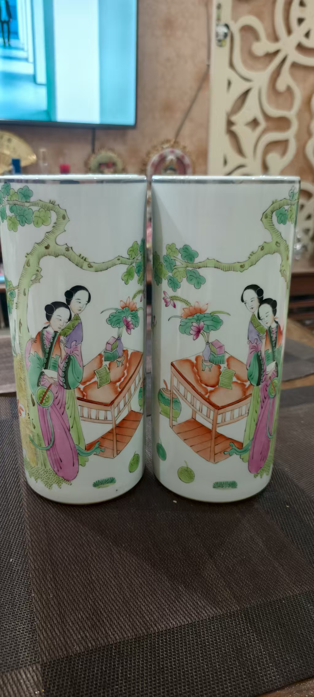 清光绪人物故事帽筒一对华茂艺术品交易平台华茂艺术全球交易平台