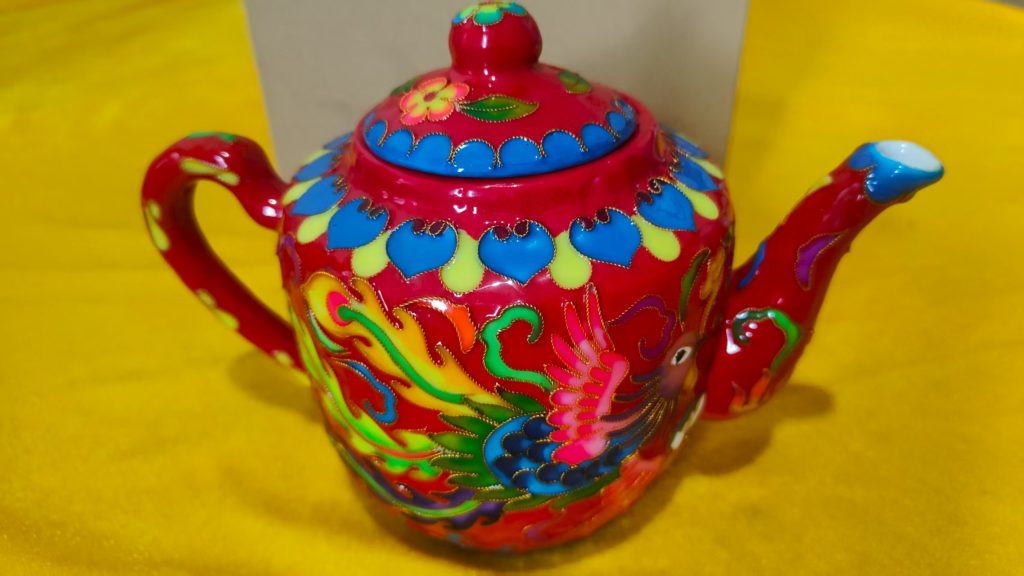 图片[1]华茂艺术品交易平台清乾隆金丝珐琅彩茶壶华茂艺术品交易平台华茂艺术全球交易平台
